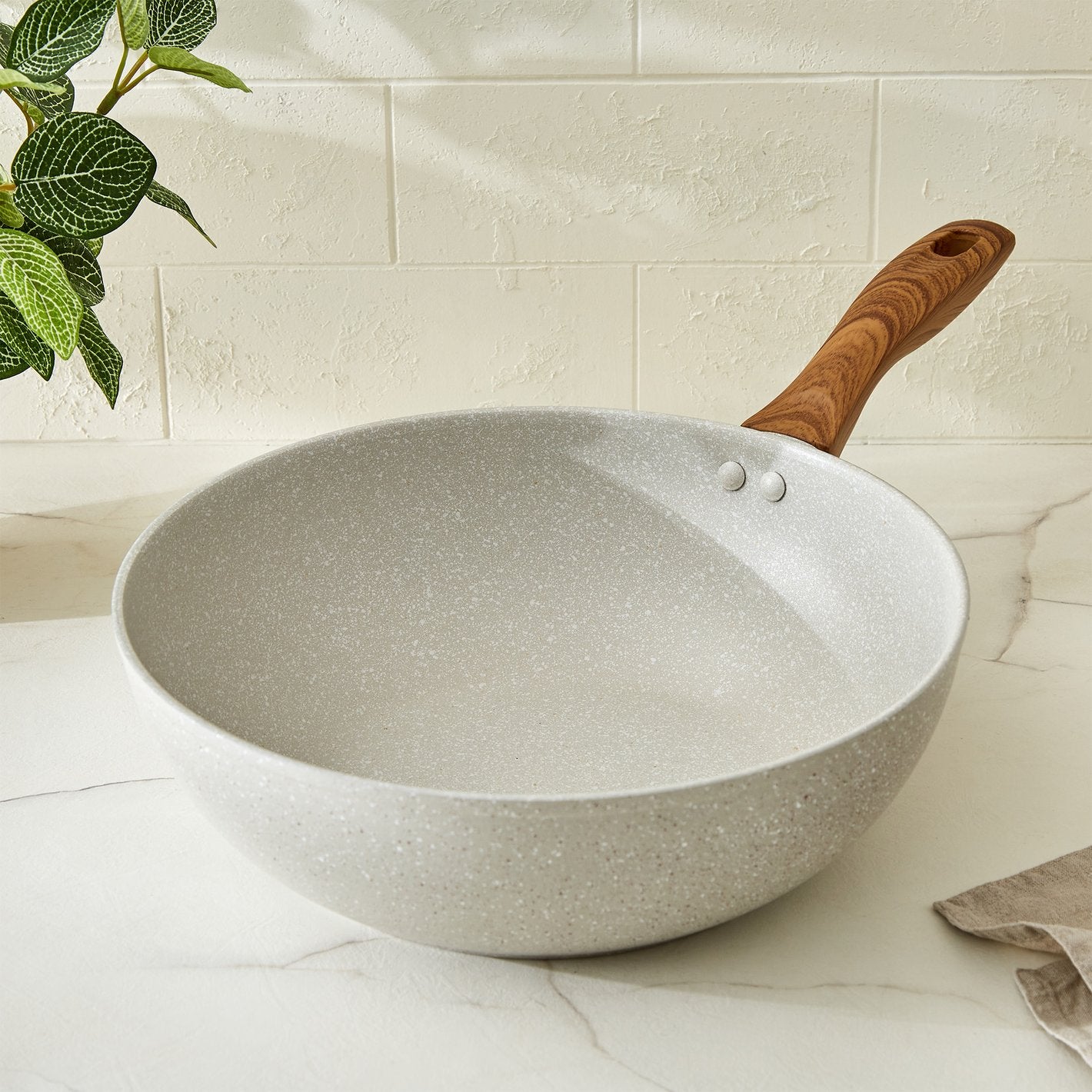 Ceramic Nonstick Frying Pan Set with Wood-Grain Handles – Eco Friendly Cookware